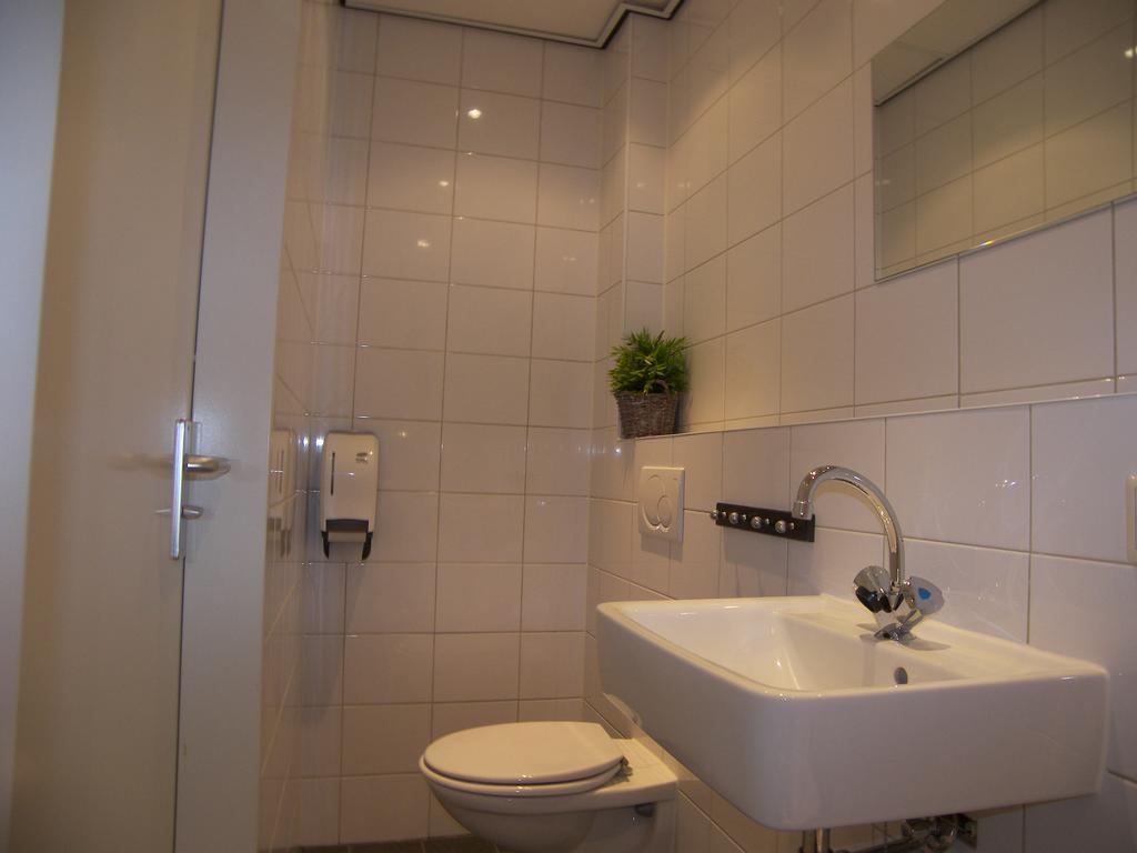 Hotel De Markt Valkenswaard Esterno foto